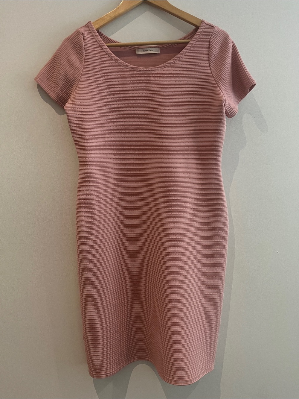 NADYA TOTO pink ribbed bodycon dress, size large